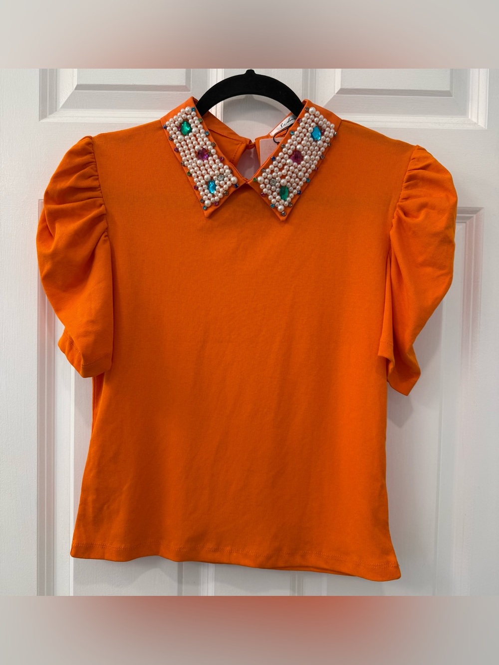 NWT Women’s Orange Petter Pan Pearl / Gym Collar Puff Sleeve Large Top